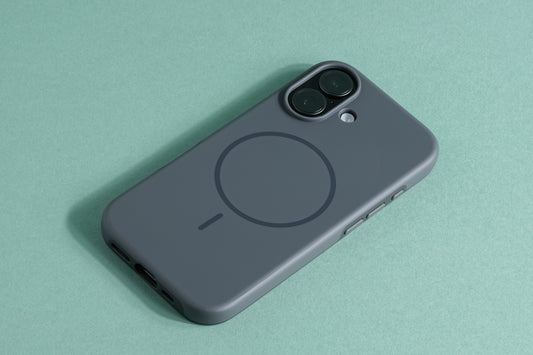 Tekne Solid Duo MagSafe case for iPhone 17- Grey