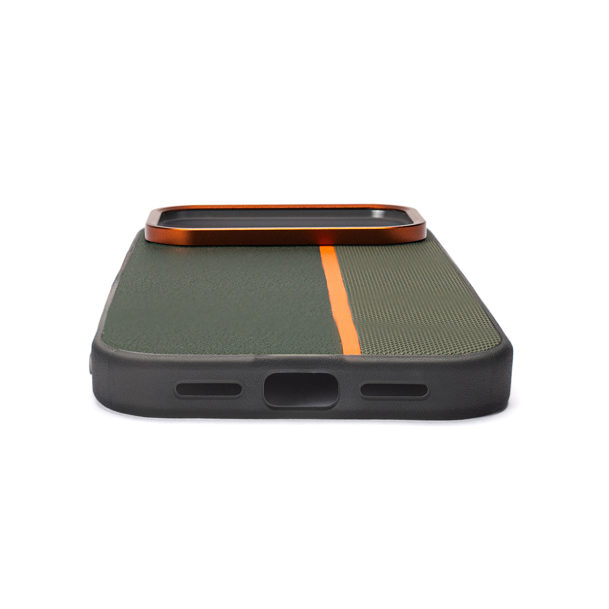 Tekne TwoTone Leather Case for iPhone 18 Pro- Green