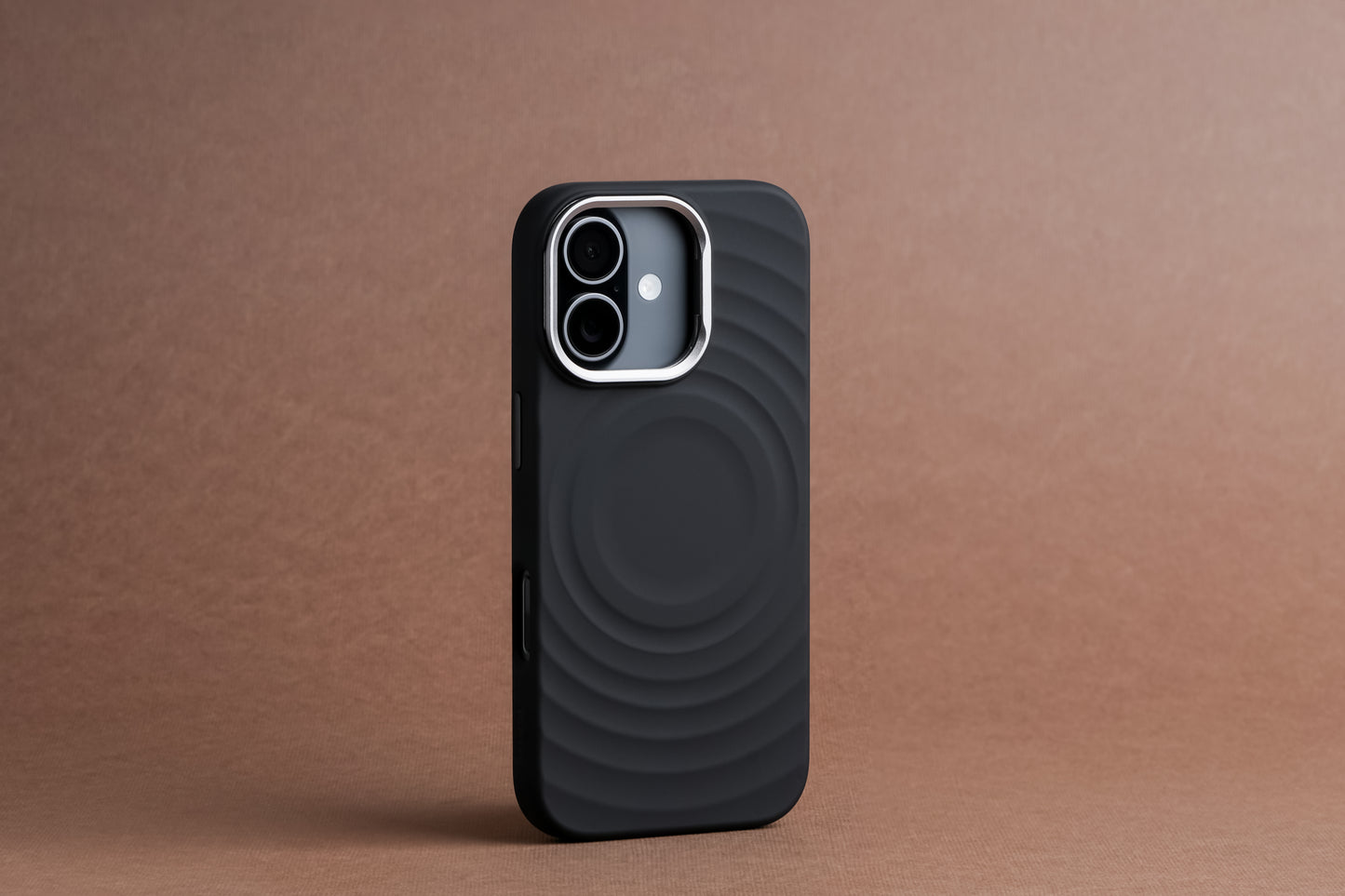 Tekne WaveStand Silicone Case for iPhone 17- Black