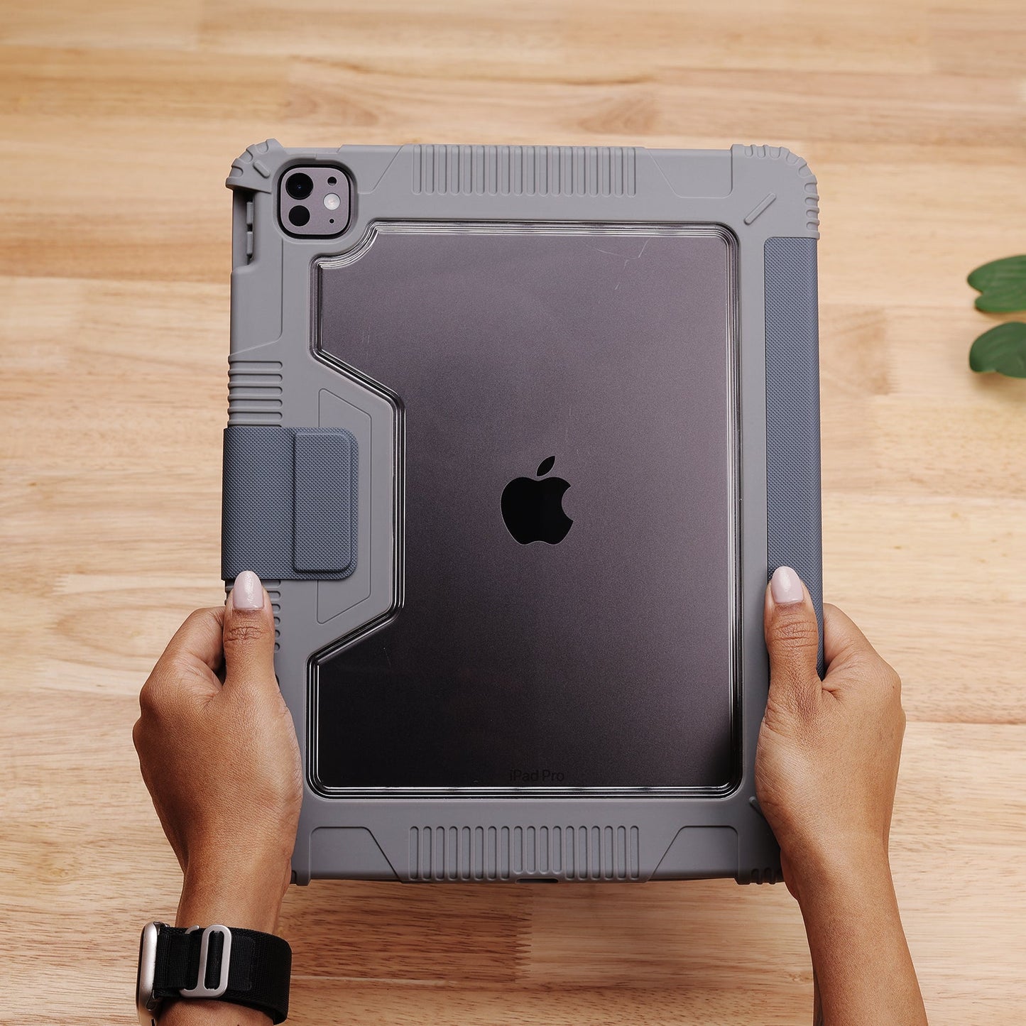 TEKNE Shockproof Vegan Leather Case for iPad Pro 13 M4 | Stand Function | Drop Protection - Grey