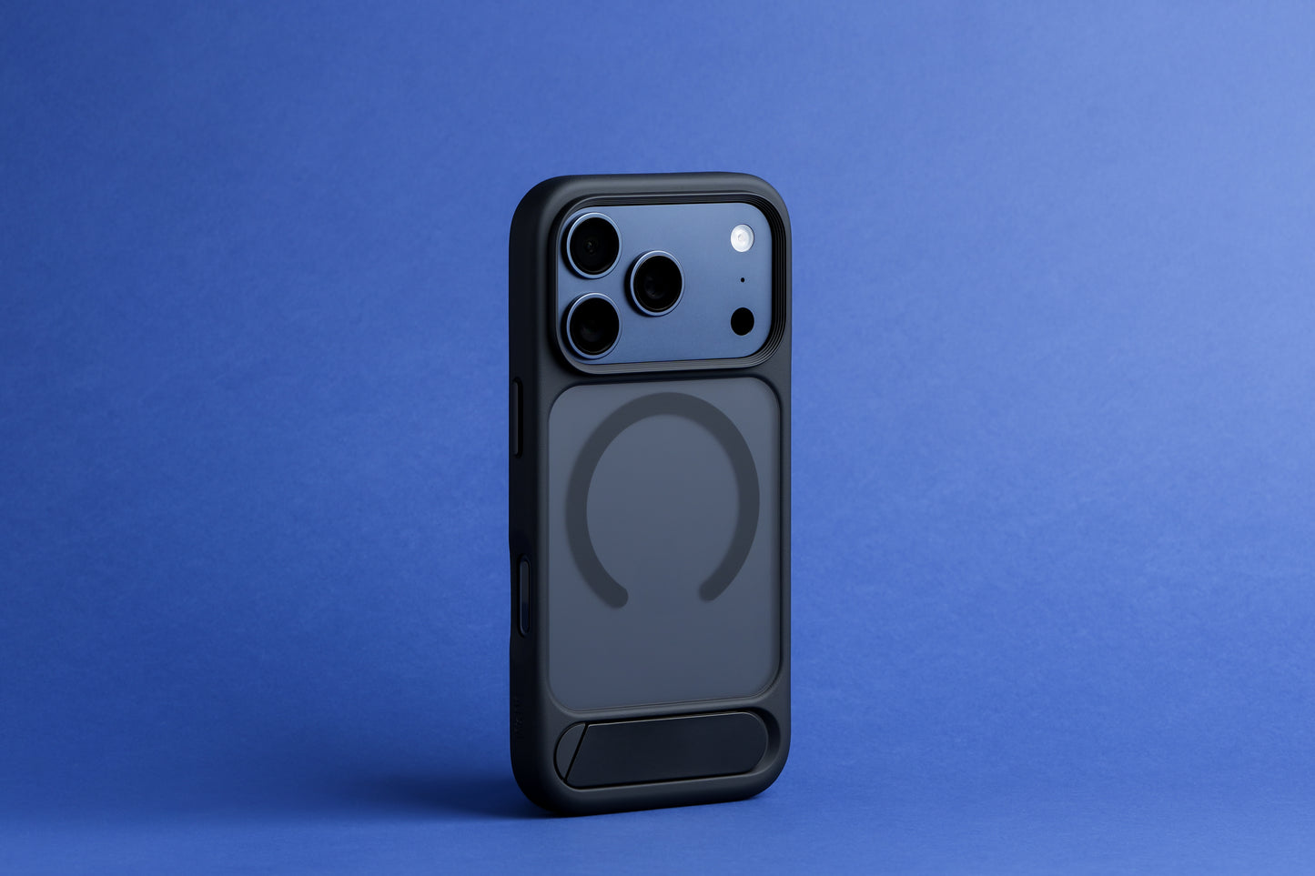 Tekne Hybrid Frost Matte with stand Case for iPhone 17 Pro-Black