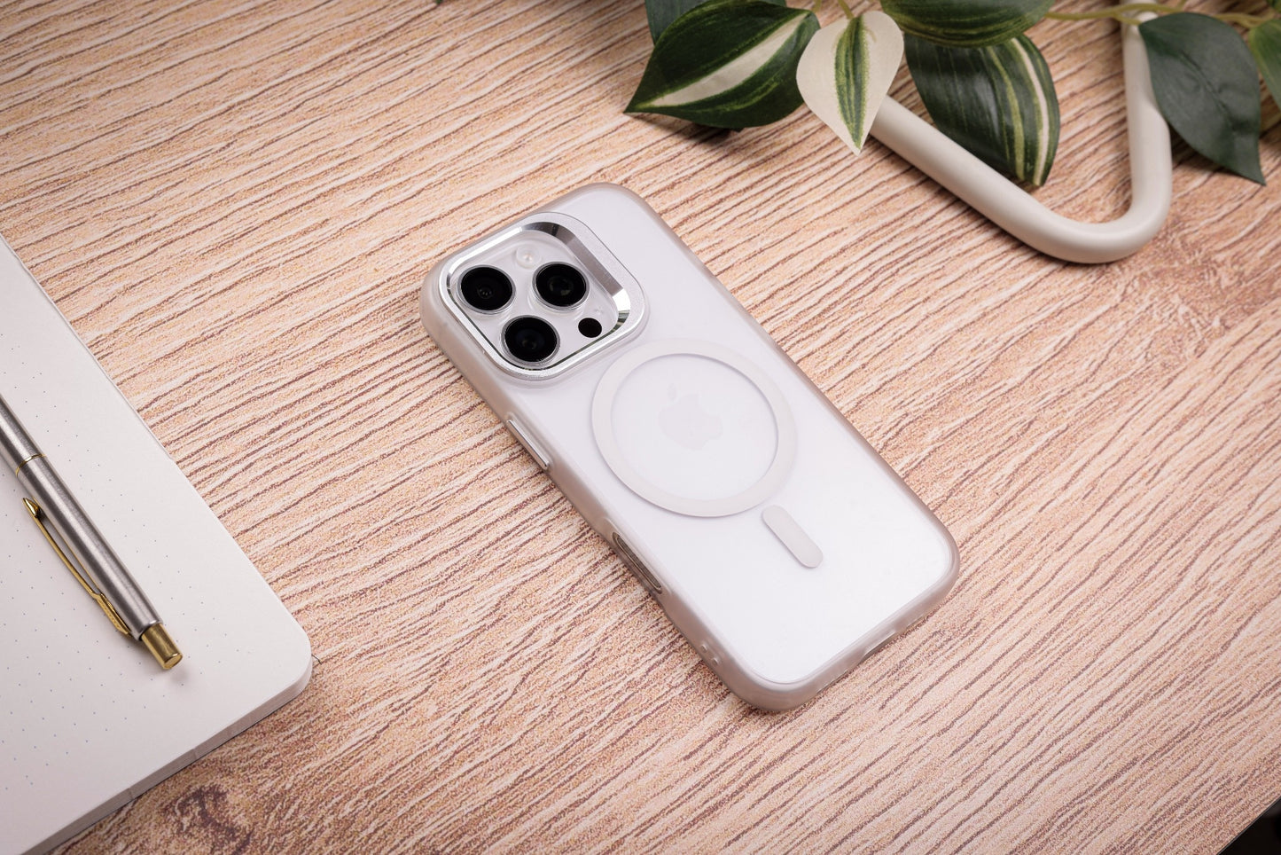 Tekne CRYSTAL Case with Metal Camera Stand for iPhone 16 Pro-White